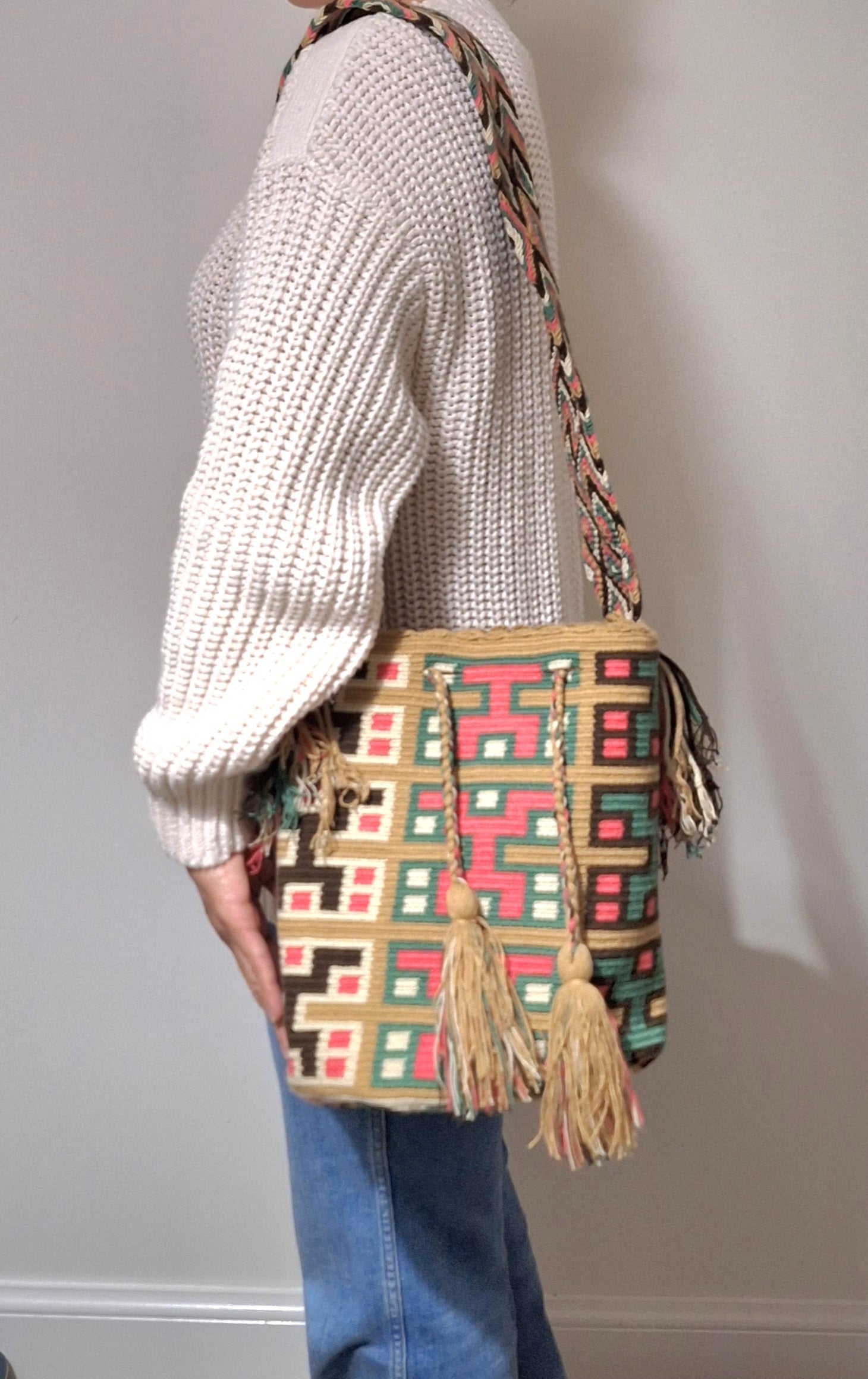 A Special Gift steeped in a Vibrant Cultural Tradition: Wayuu Mochilas!