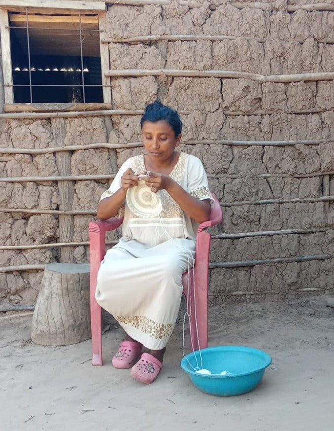 Threads of Identity: The Weaving and Crochet Styles of Wayuu Artisans