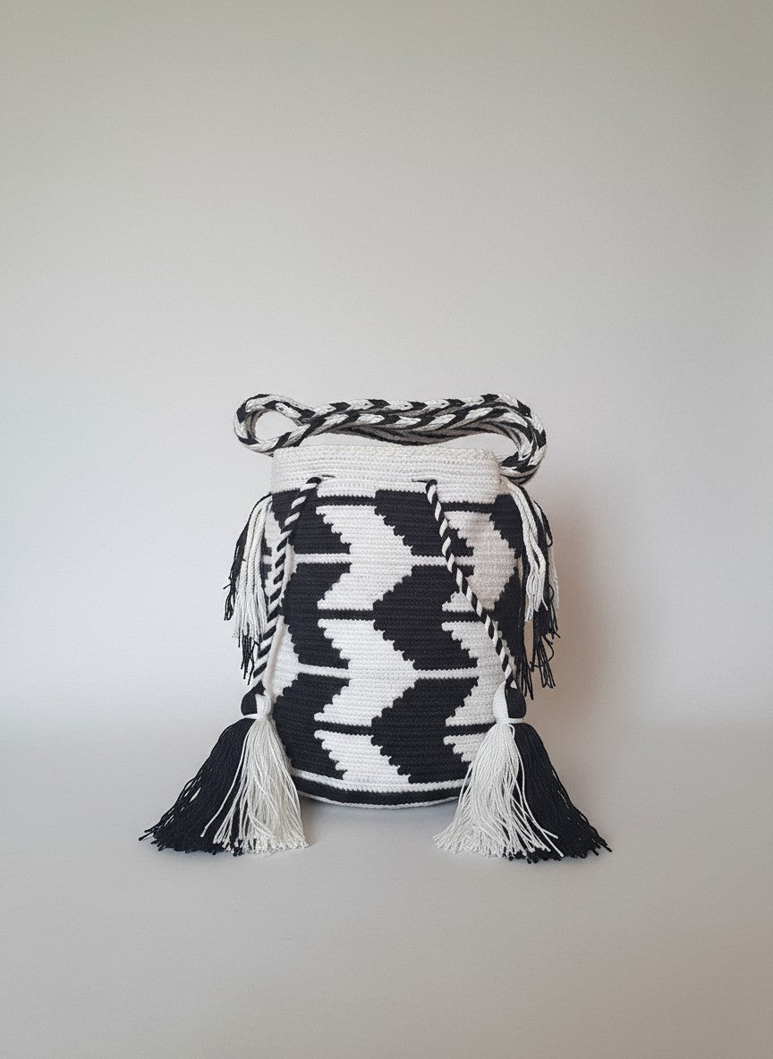 Authentic handmade Colombian Wayuu Mochila in vibrant cotton threads, geometric design. Medium size. Ethically and responsibly sourced.